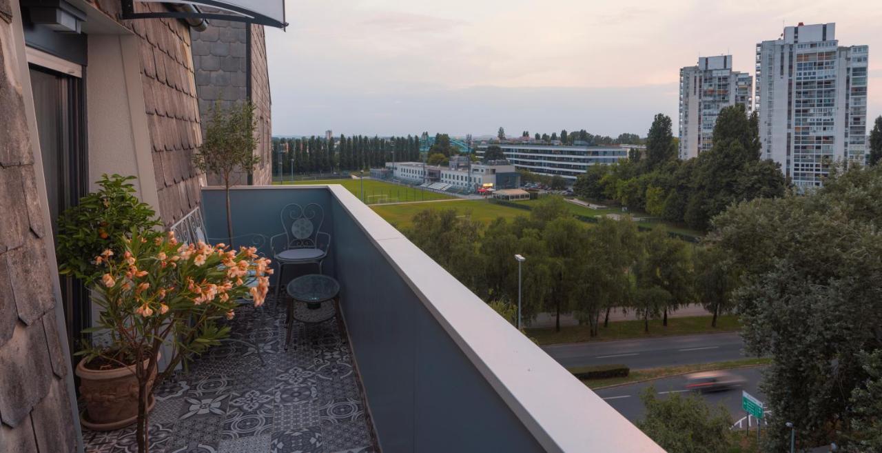 Studio Apartman Bohem Zagreb Bagian luar foto